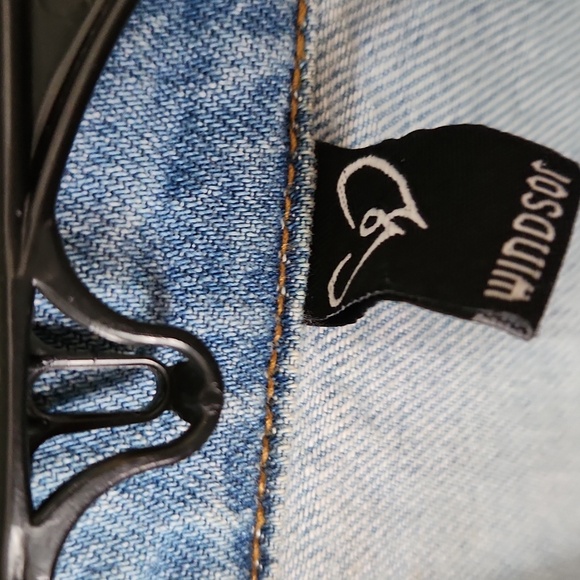 Windsor Ripped Jean Jacket/shirt - Picture 4 of 7